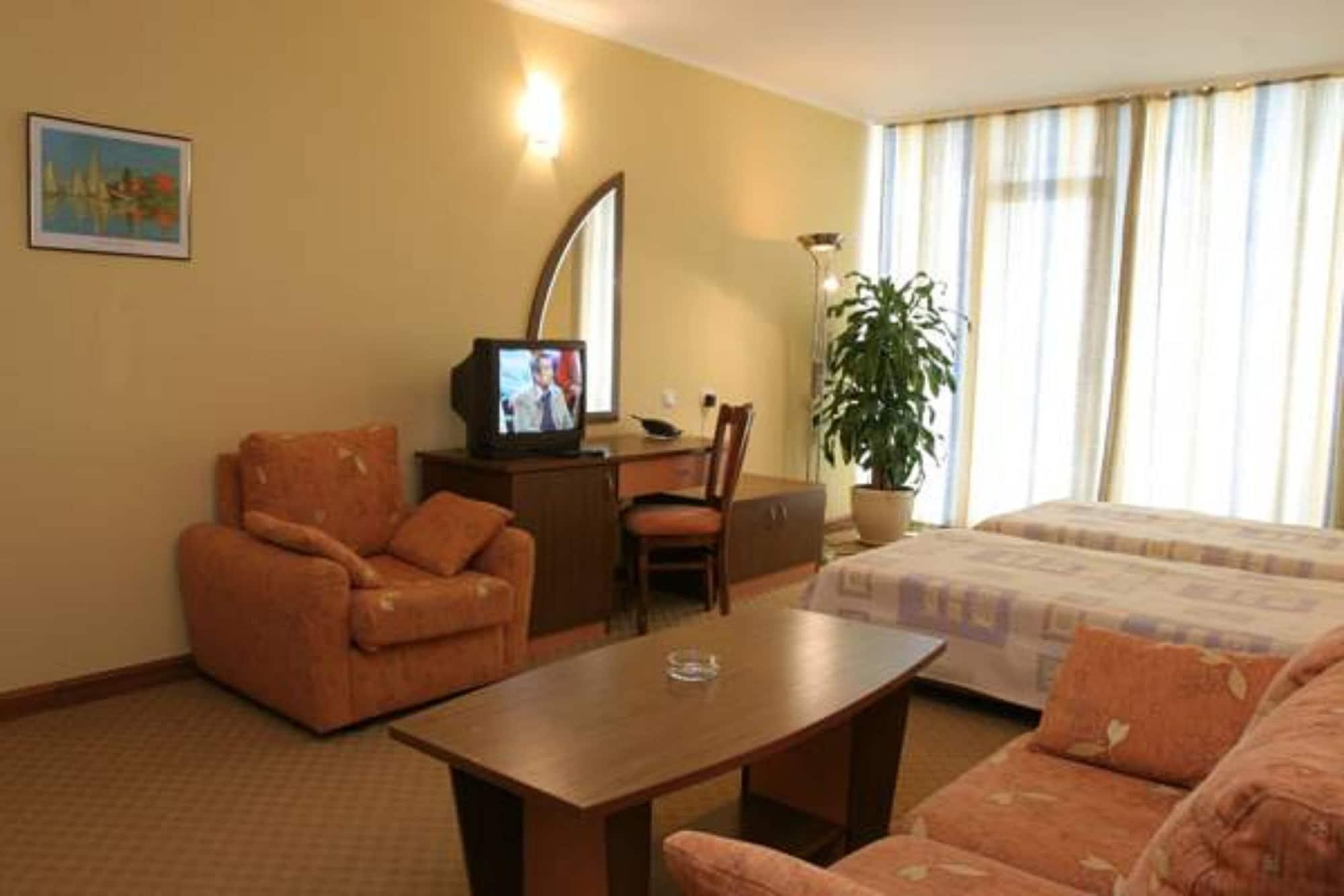 Trakia Plaza Apartments Слънчев бряг Екстериор снимка