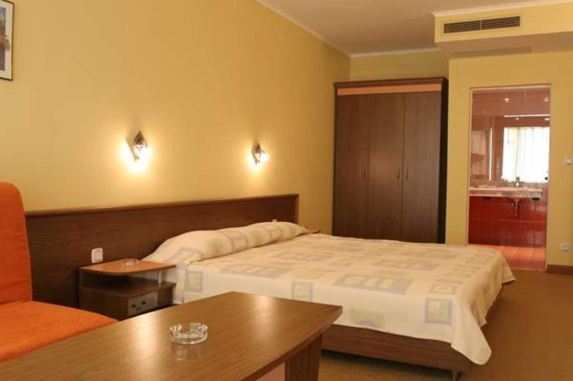 Trakia Plaza Apartments Слънчев бряг Екстериор снимка